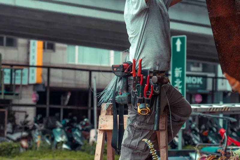 The Neighbour You Call First: Why GTA Residents Are Choosing Local Tradespeople and Service Pros Over the App